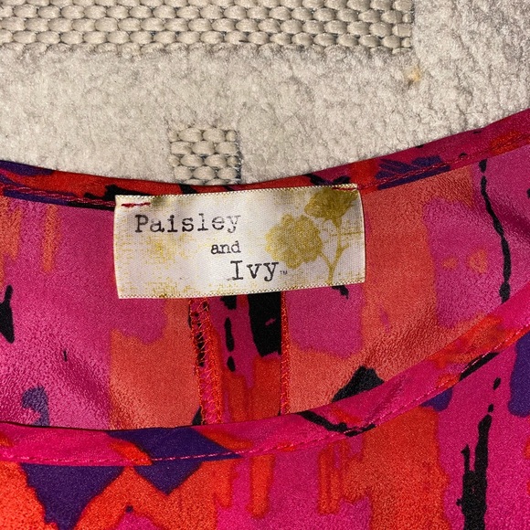 Cool, blouse, button back - Picture 3 of 3